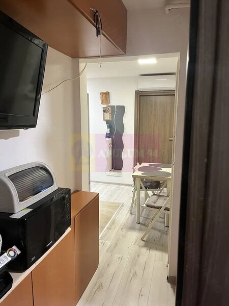 Apartament 2 camere pe str Huedin